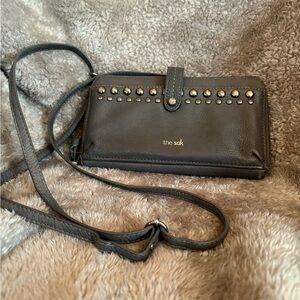 The Sak Smartphone crossbody purse grey